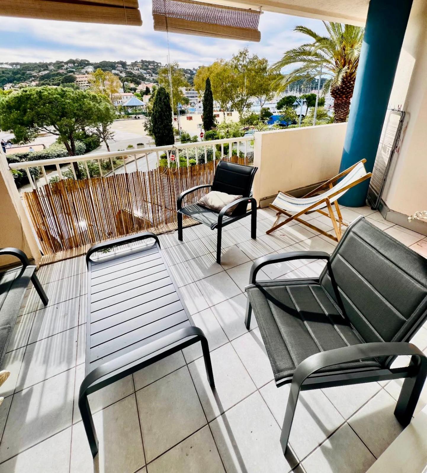 Superbe Appartement Bord De Mer Saint-Mandrier-sur-Mer Exterior photo