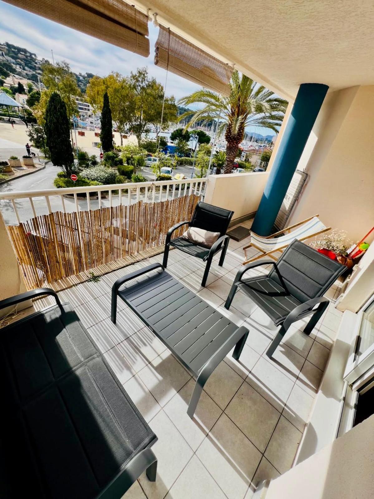 Superbe Appartement Bord De Mer Saint-Mandrier-sur-Mer Exterior photo